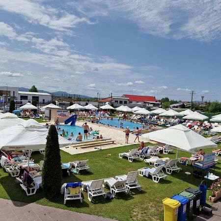 Motel Laguna Beius Εξωτερικό φωτογραφία