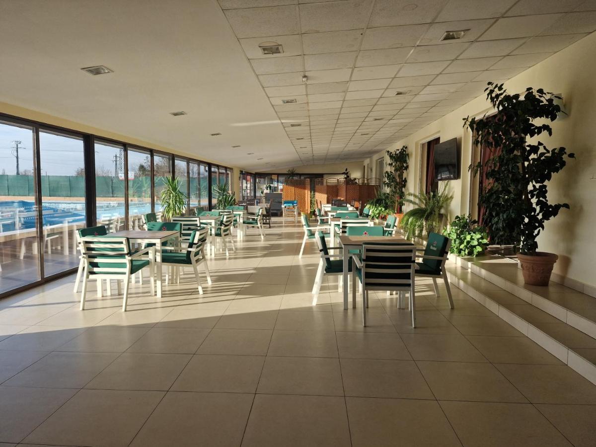 Motel Laguna Beius Εξωτερικό φωτογραφία