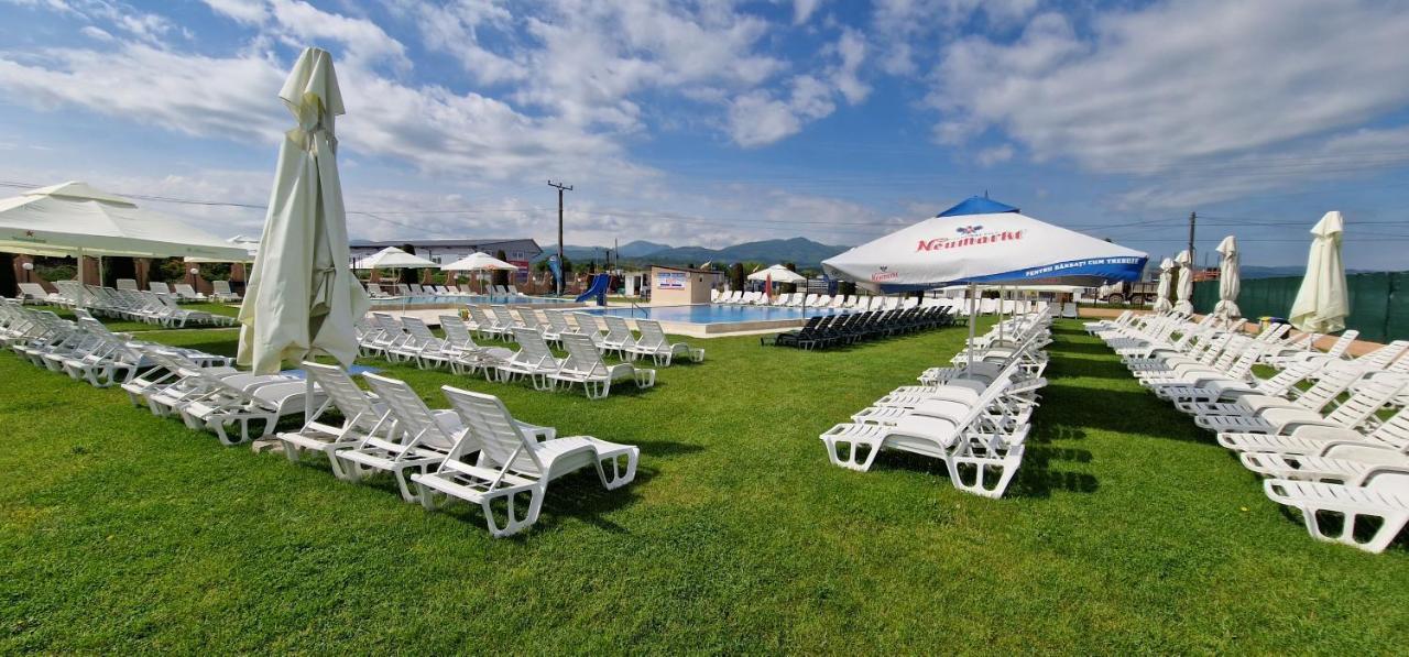 Motel Laguna Beius Εξωτερικό φωτογραφία