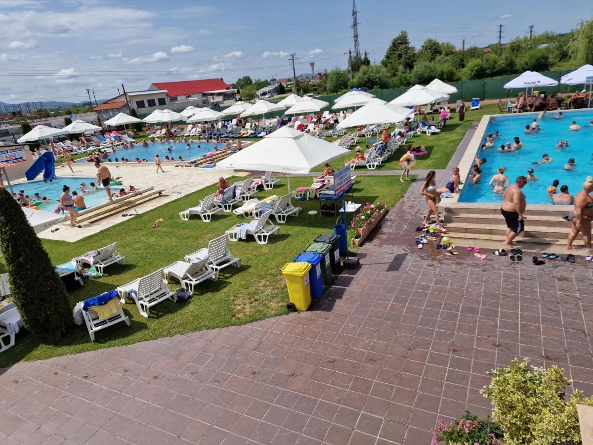 Motel Laguna Beius Εξωτερικό φωτογραφία