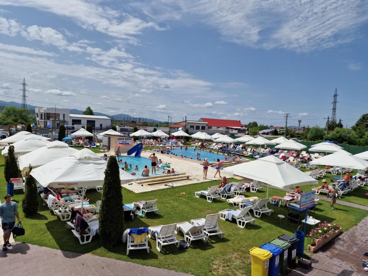 Motel Laguna Beius Εξωτερικό φωτογραφία