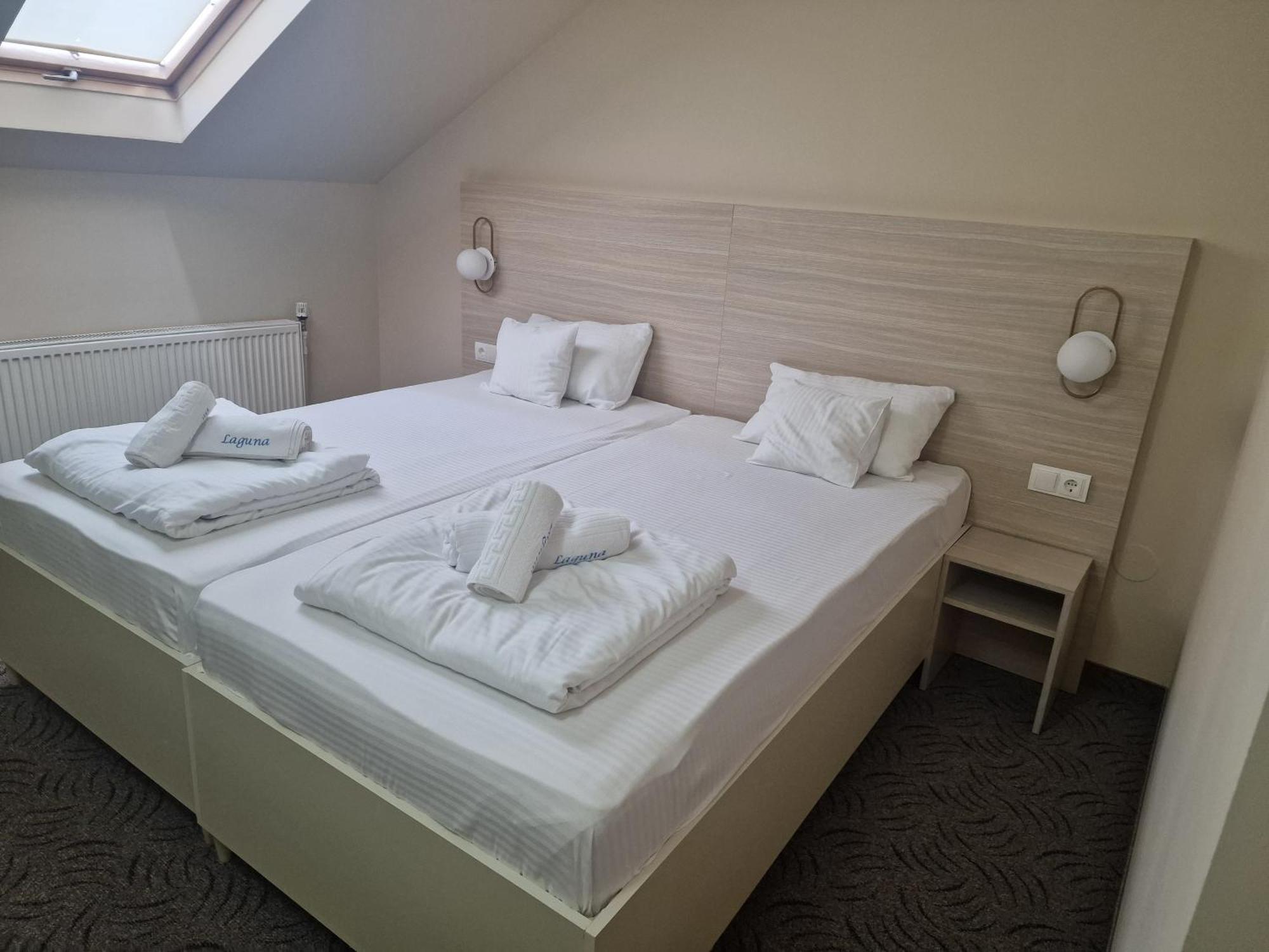 Motel Laguna Beius Εξωτερικό φωτογραφία