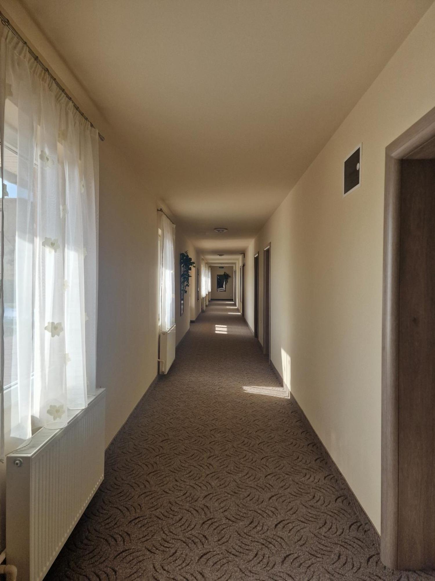 Motel Laguna Beius Εξωτερικό φωτογραφία